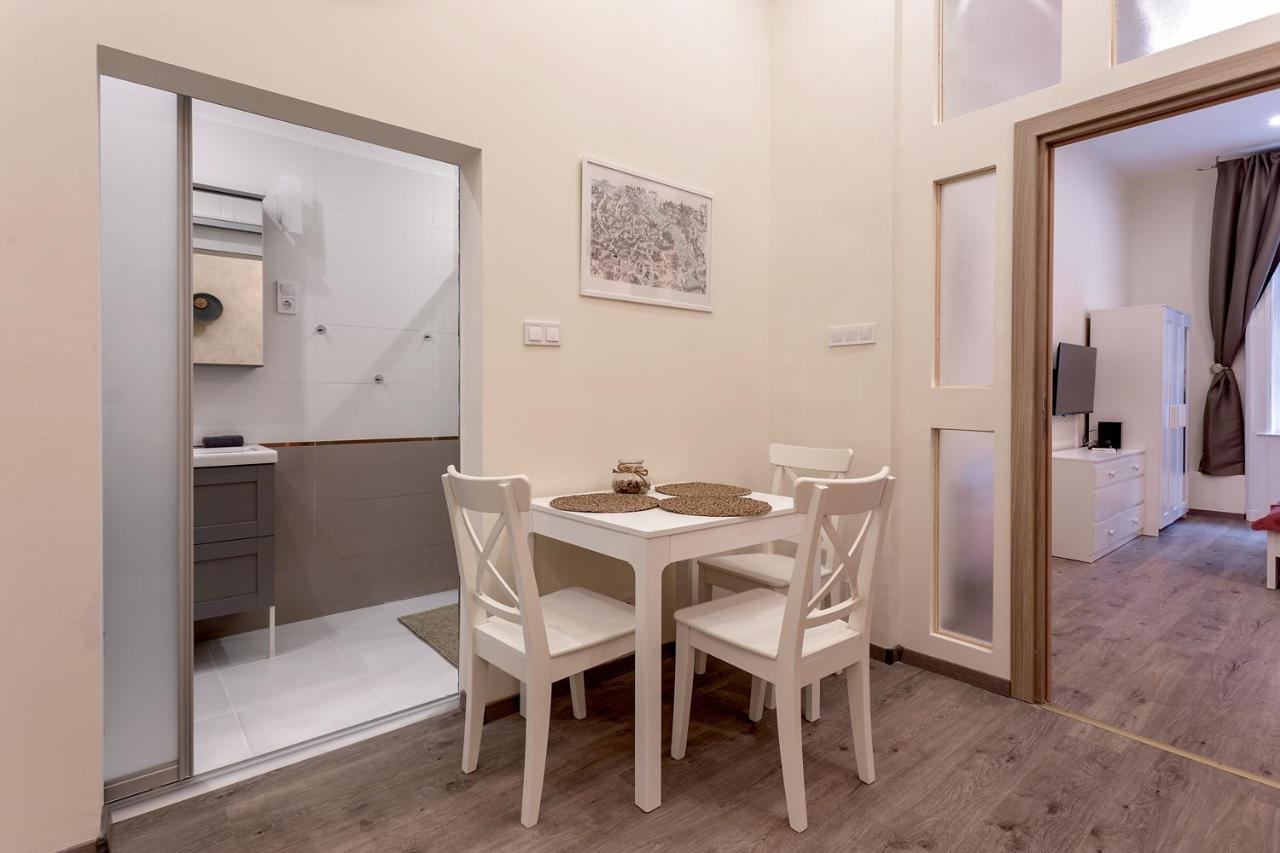 Goldcentral Apartment Comfort Budapeste Exterior foto